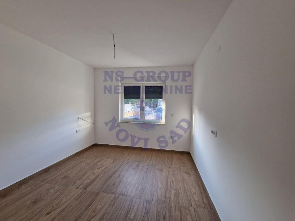 Slika 7 - Prodaje se stan u Sremskoj Kamenici 93m2